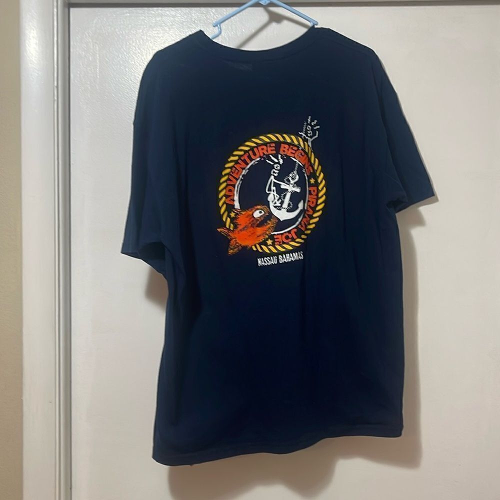 Pirana joes nassau T-shirt, extra large